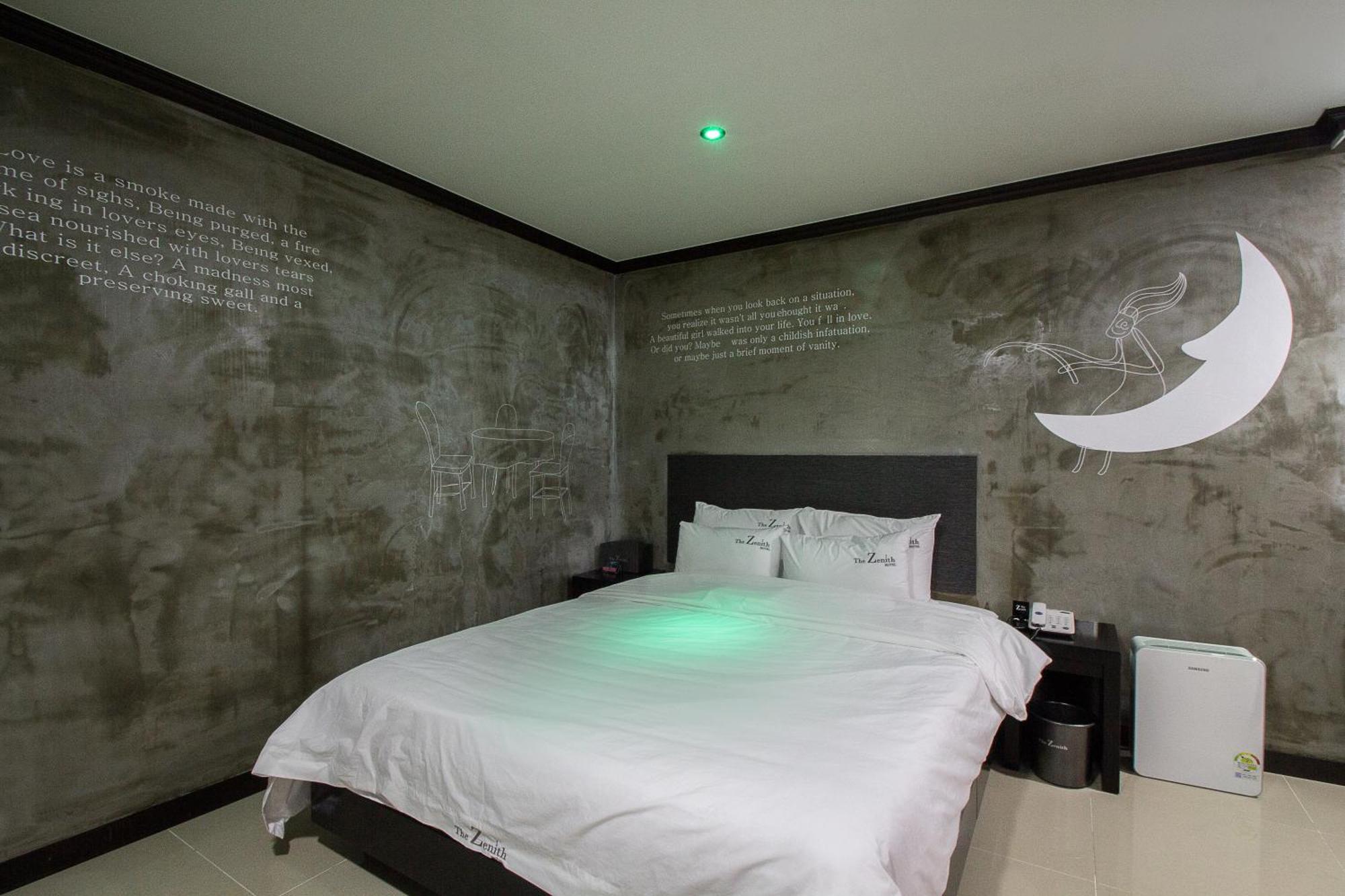 The Zenith Hotel Busan Bagian luar foto